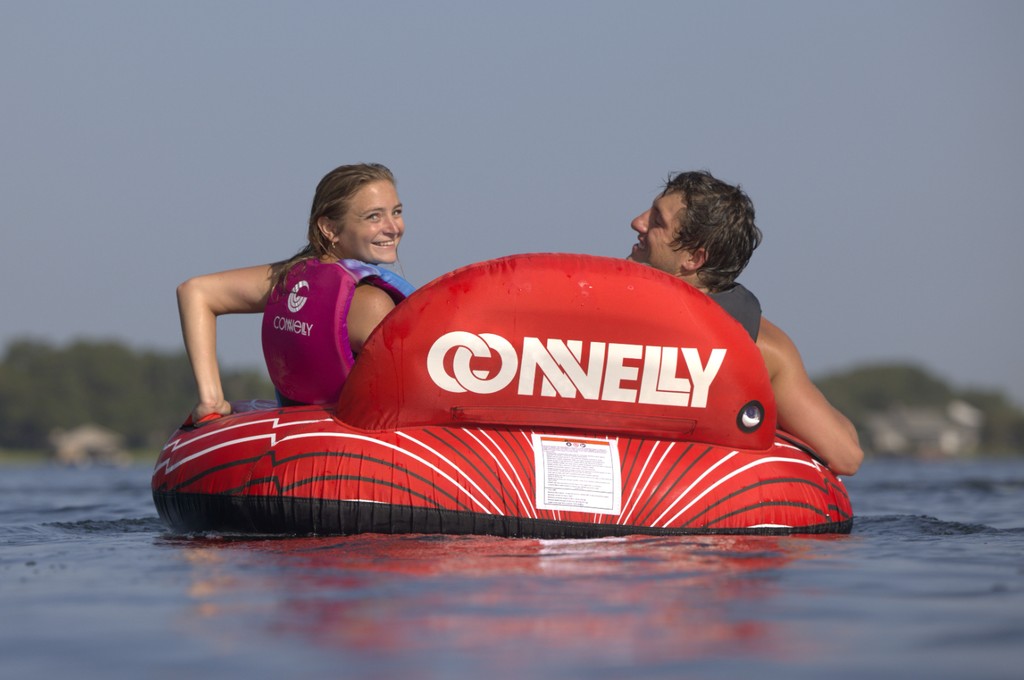 Connelly Racer 2 Towable Tube (67232488) - view 4